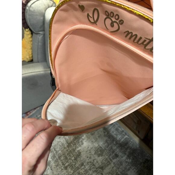 Girls Pets Life Backpack with water bottle holder on side and front pocket - Picture 5 of 5